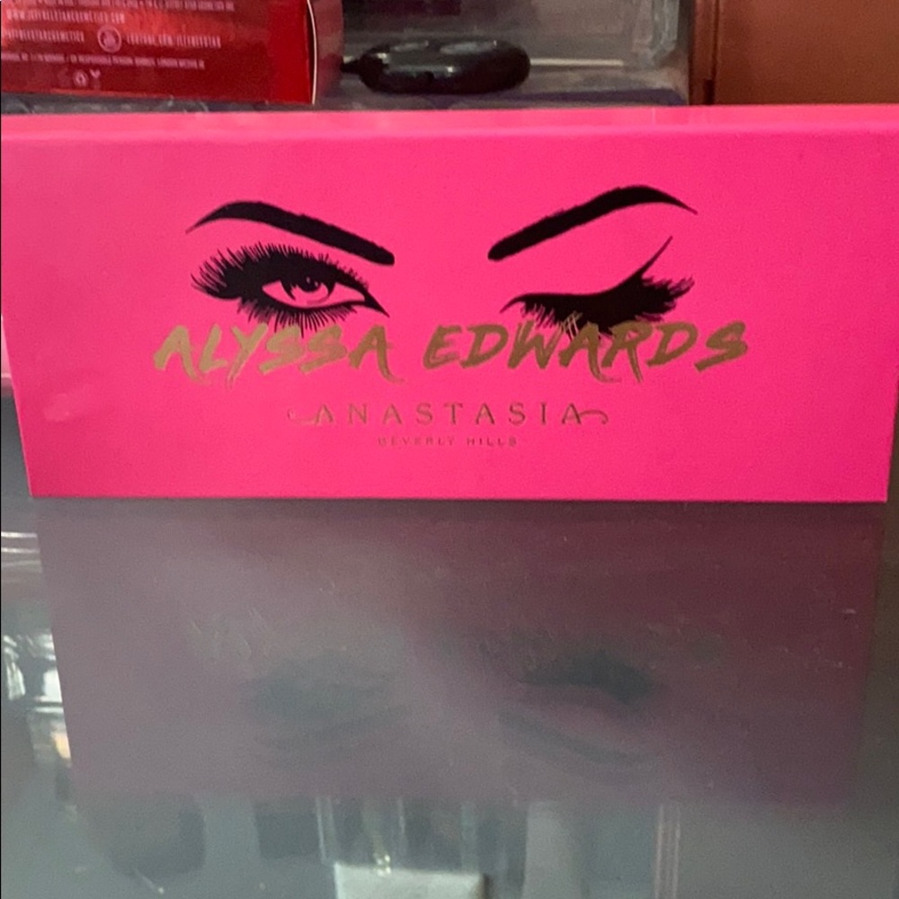 Alyssa Edwards Palette